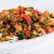 21. Kesme Gosh Laghman 碎肉拌面